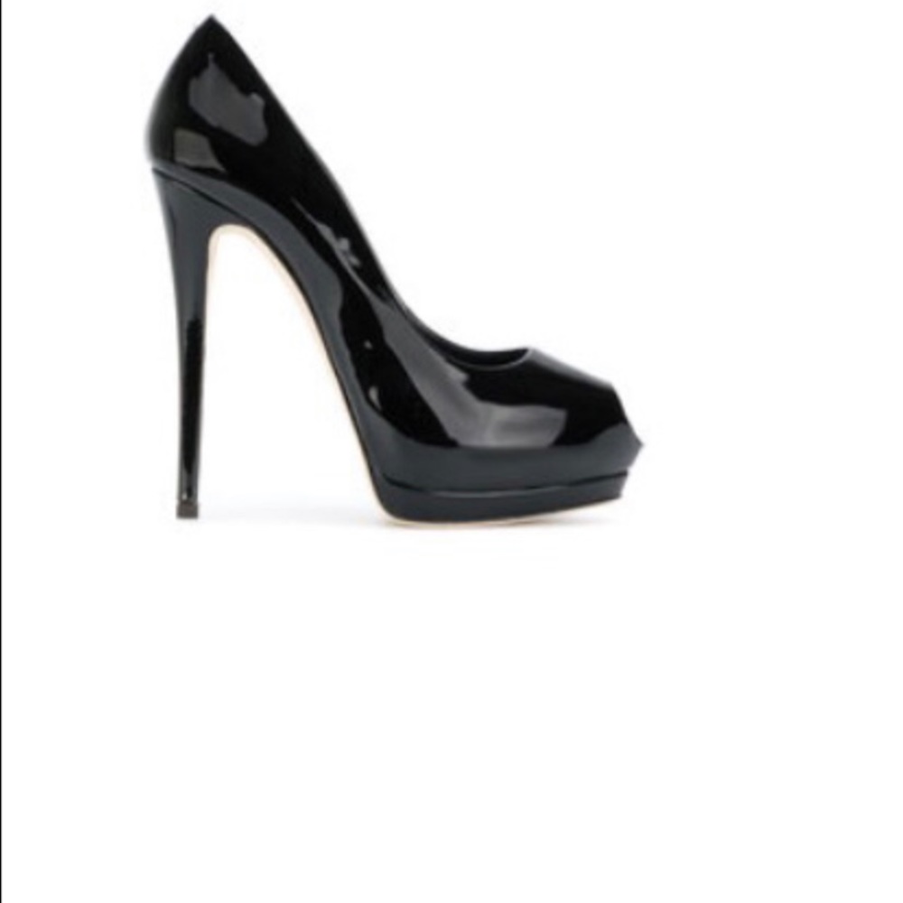 Women shoes brand new